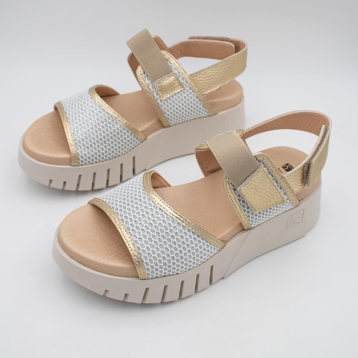 Jose Saenz Gold White Sandal (Wide Fit) – 4235 CHAMPAGNE/BLANCO