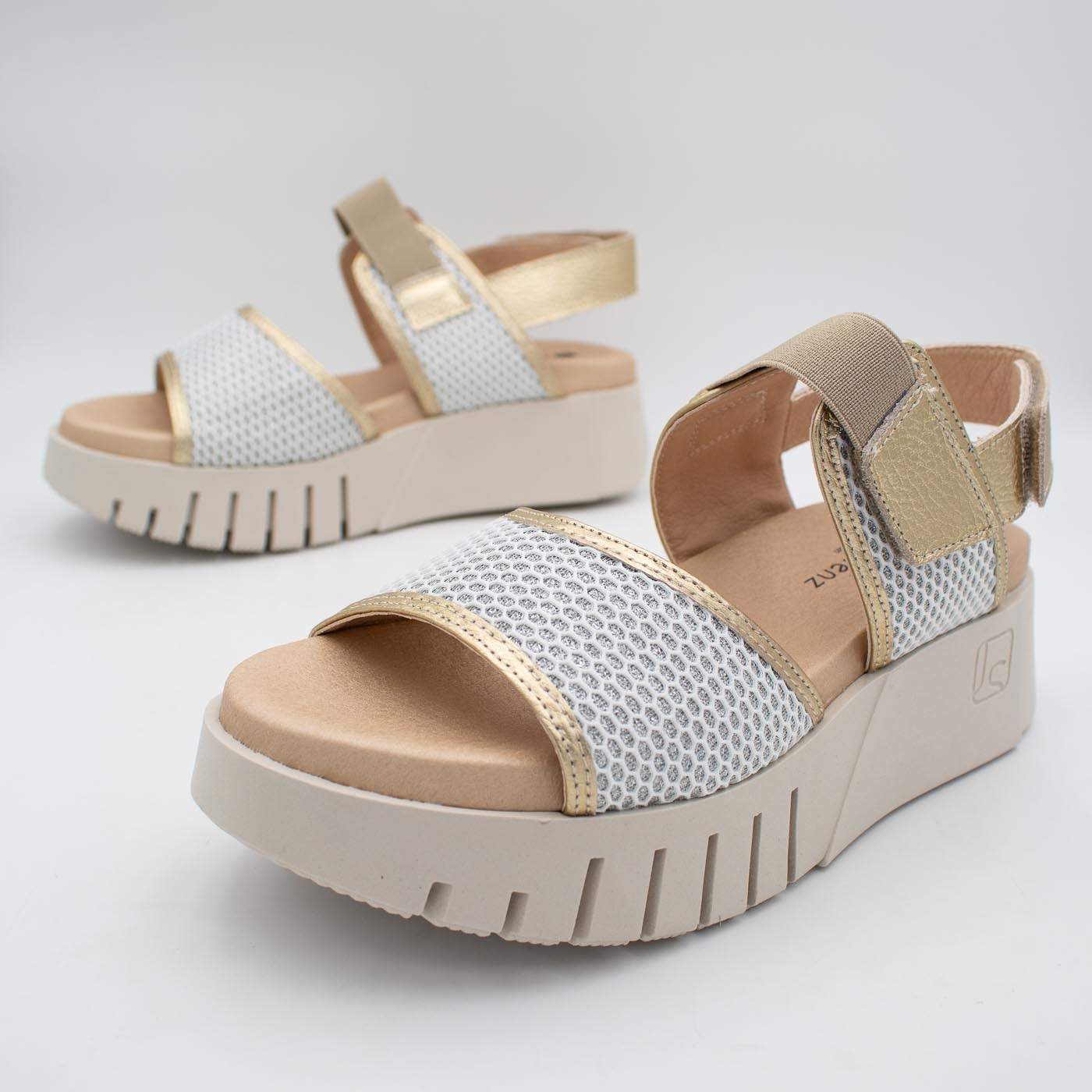 Jose Saenz Gold White Sandal (Wide Fit) – 4235 CHAMPAGNE/BLANCO