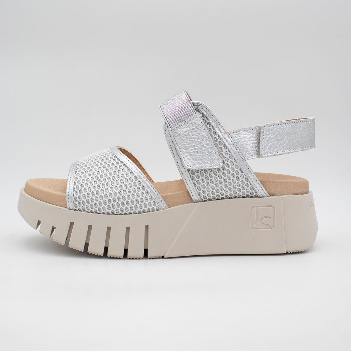 Jose Saenz Silver White Sandal (Wide Fit) – 4235 PLATA/BLANCO