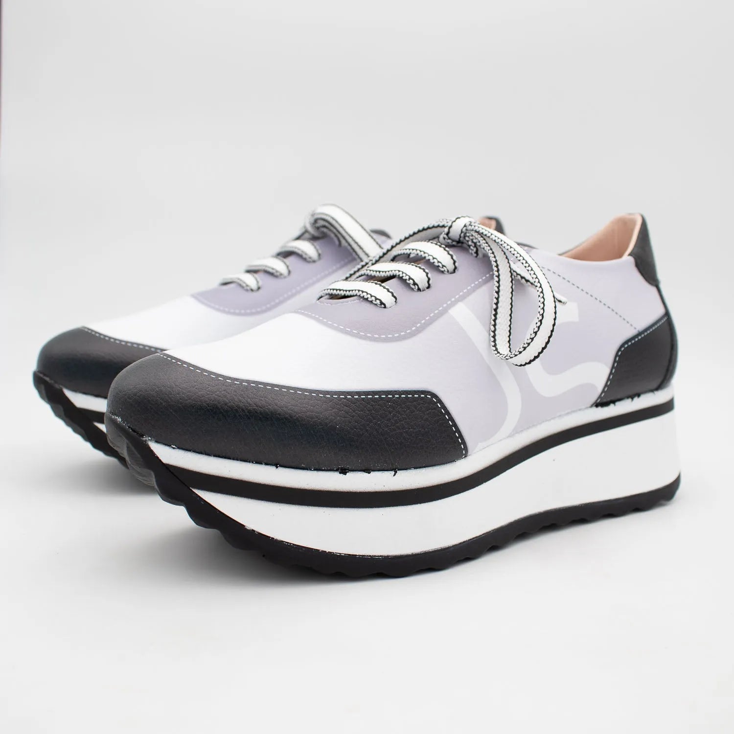 Jose Saenz Black & Grey Gradient Runner – Stylish & Comfortable - Leavys Shoes