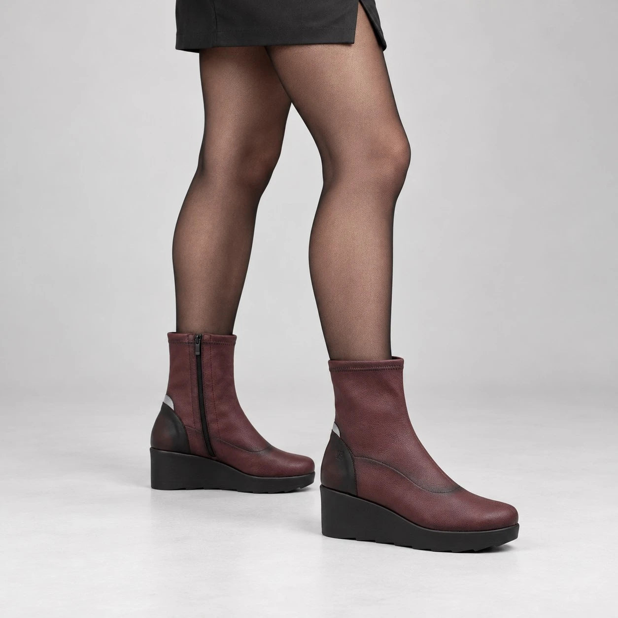 Jose Saenz Nieves Burgundy Stretch Wedge Ankle Boots