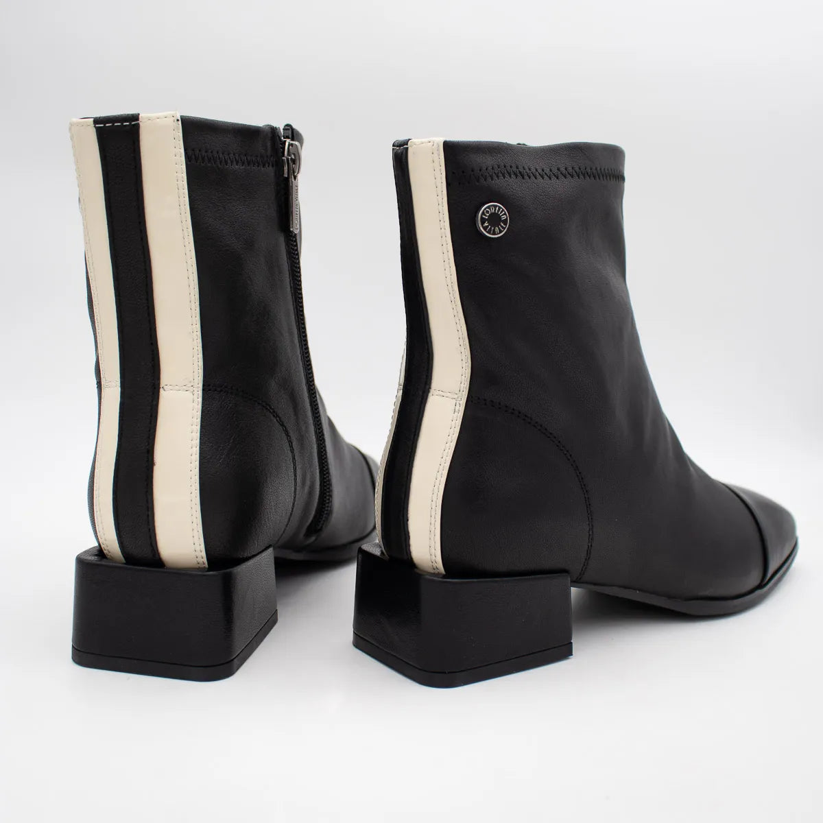 Loretta Vitale Black Leather Square Toe Ankle Boots
