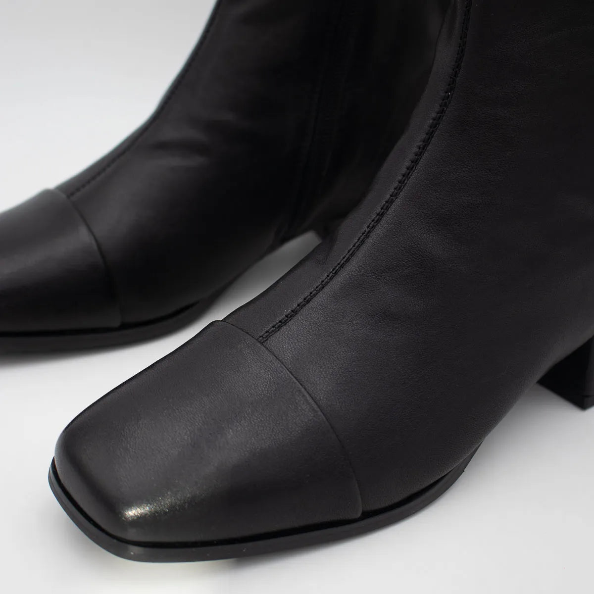 Loretta Vitale Black Leather Square Toe Ankle Boots