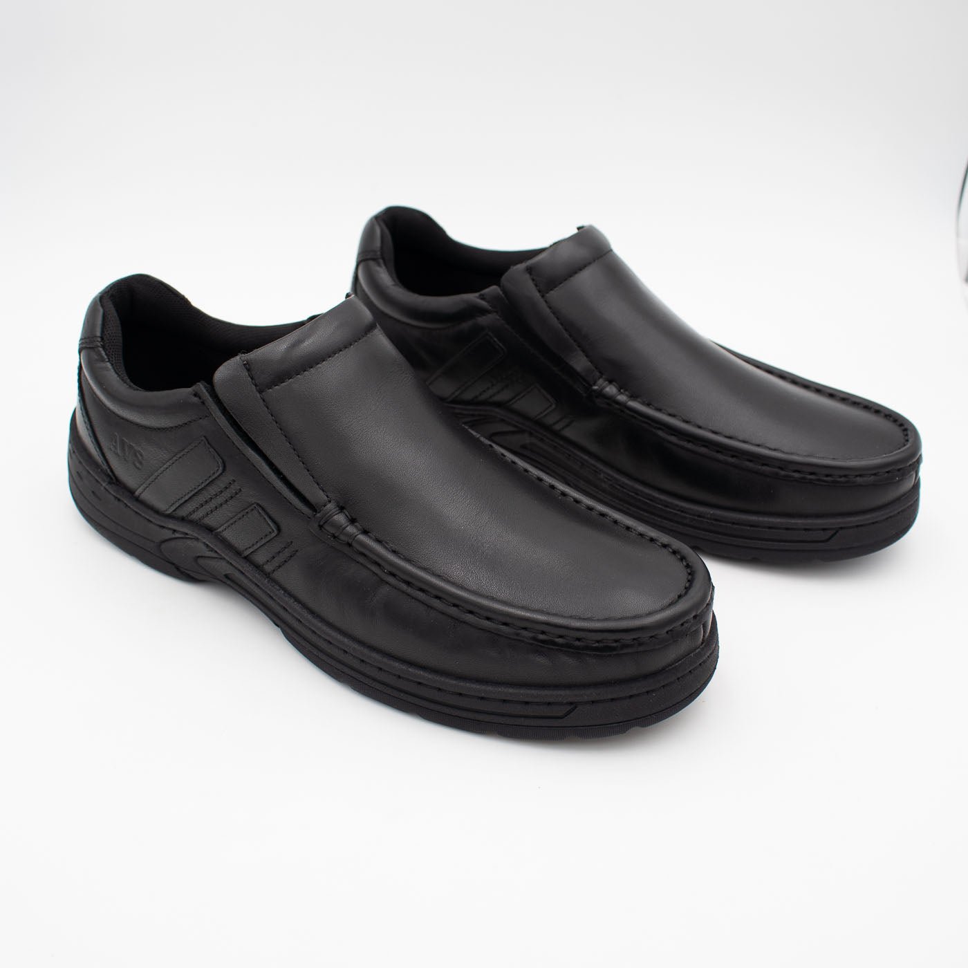 AV8 Kalvin Leather Slip-Ons displayed at a dynamic angle.