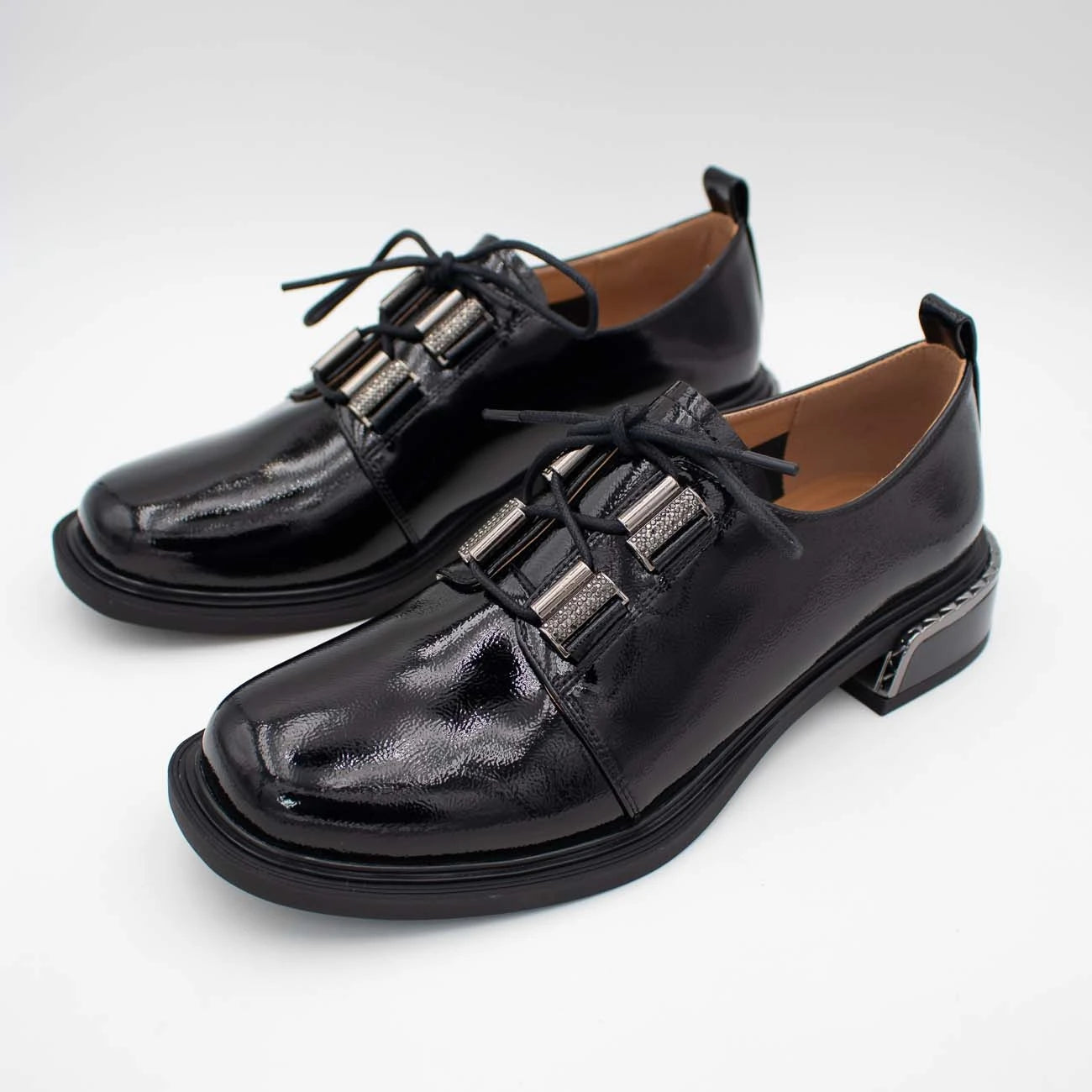 Loretta Vitale Black Patent Leather Lace-Up Shoe