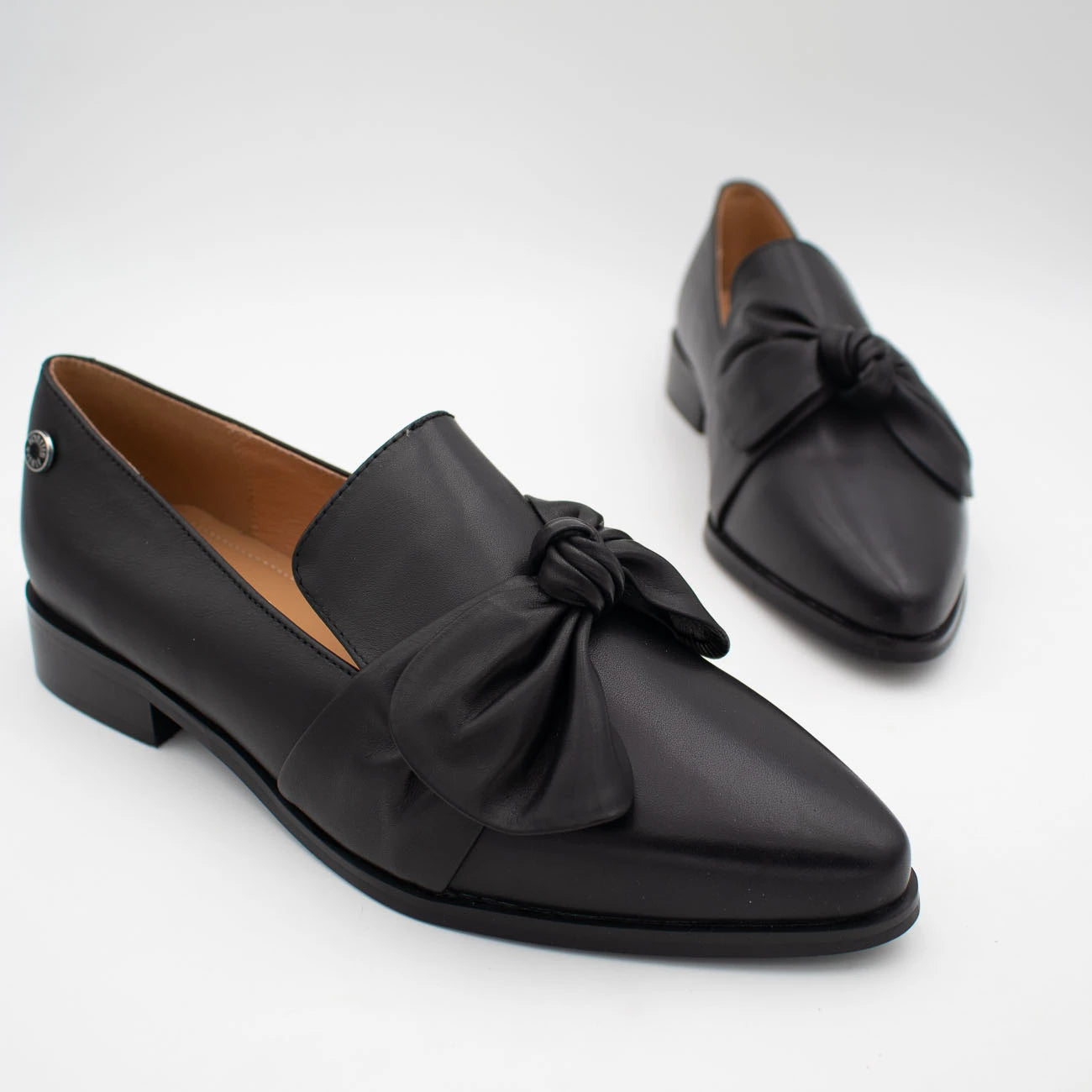 Loretta Vitale Black Leather Bow Loafer