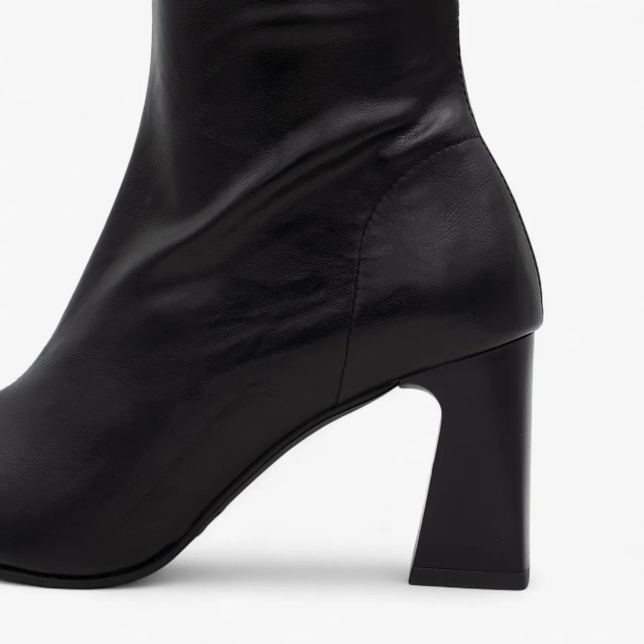 Miss Elastic Malori Knee-High Stretch Boots – Black