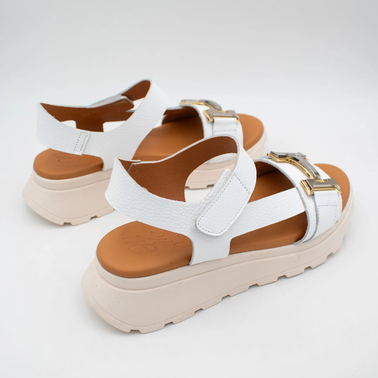 OH! My Sandals White Sandal (Platform Sole) – 5953