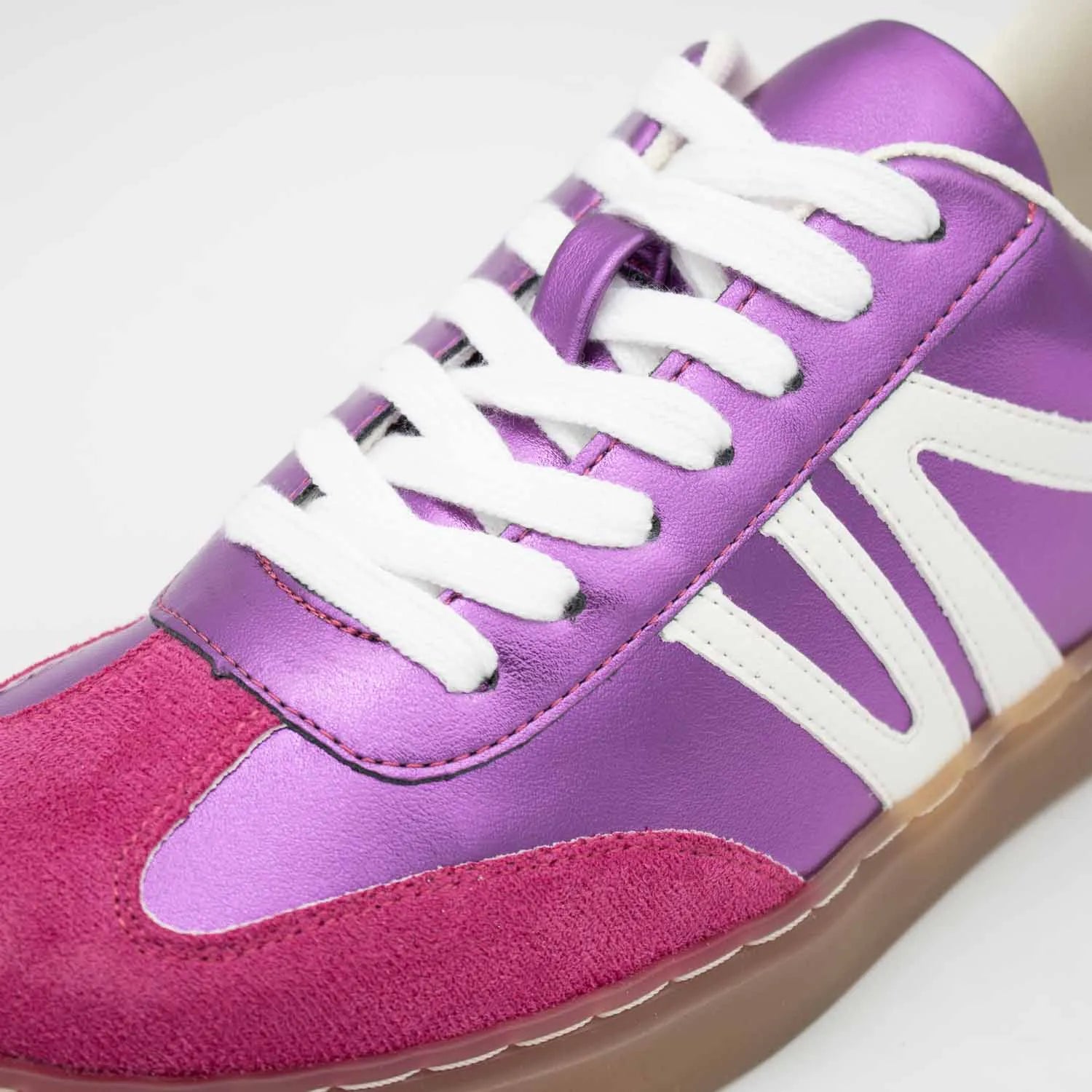 Redz Fuchsia & Purple Trainer – Sporty & Trendy with Metallic Shine - Leavys Shoes