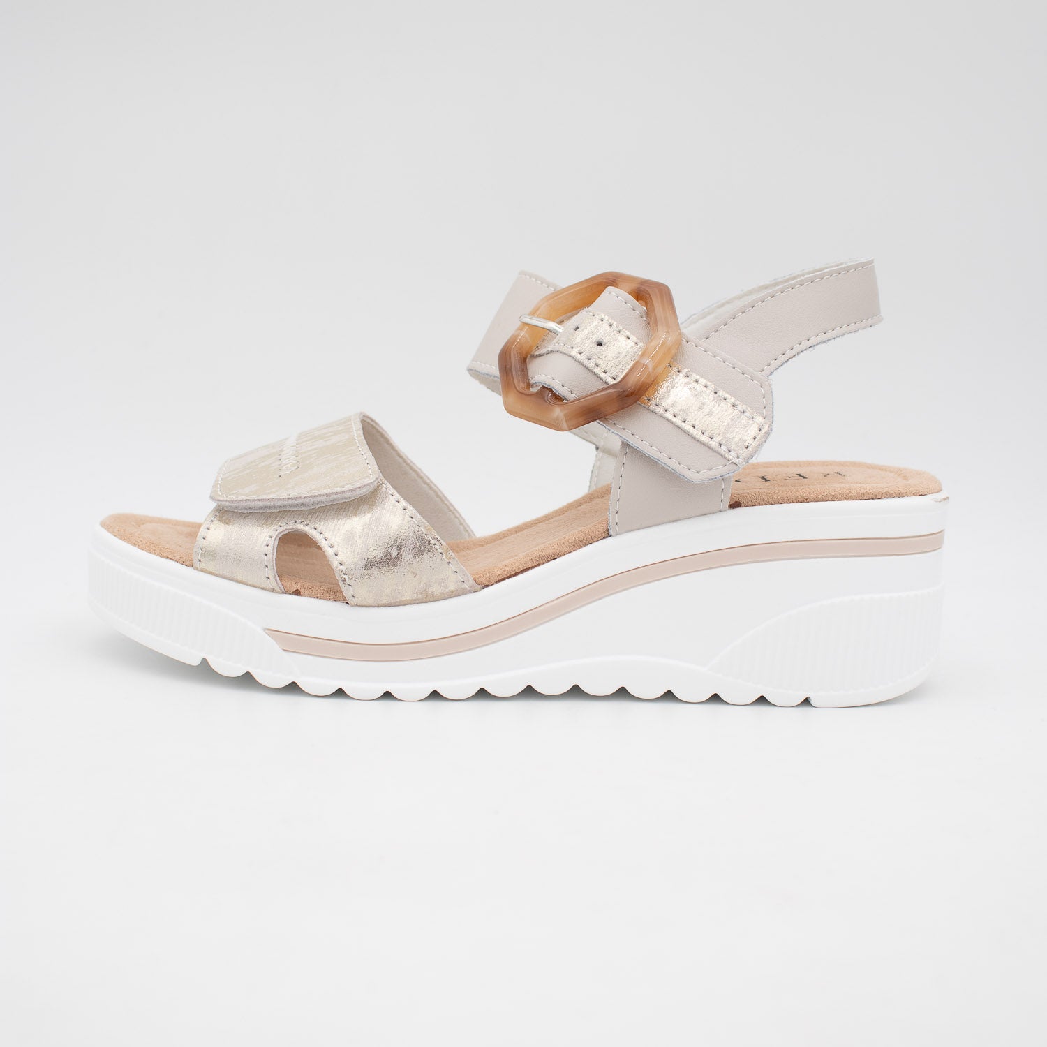 Redz Beige & Gold Wedge Sandal – Sporty Chic with Elegant Touch