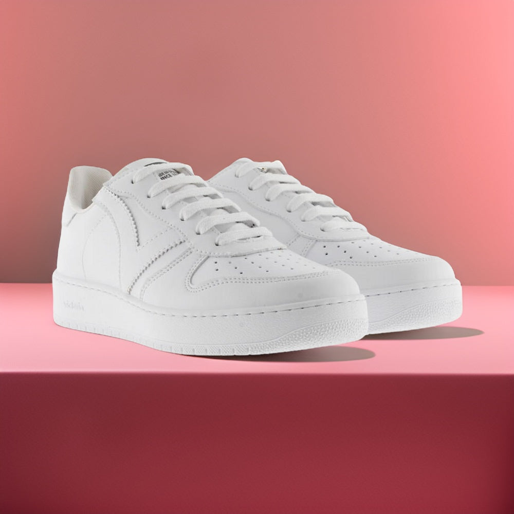 Victoria MADRID Trainers: Iconic White Leather Elegance
