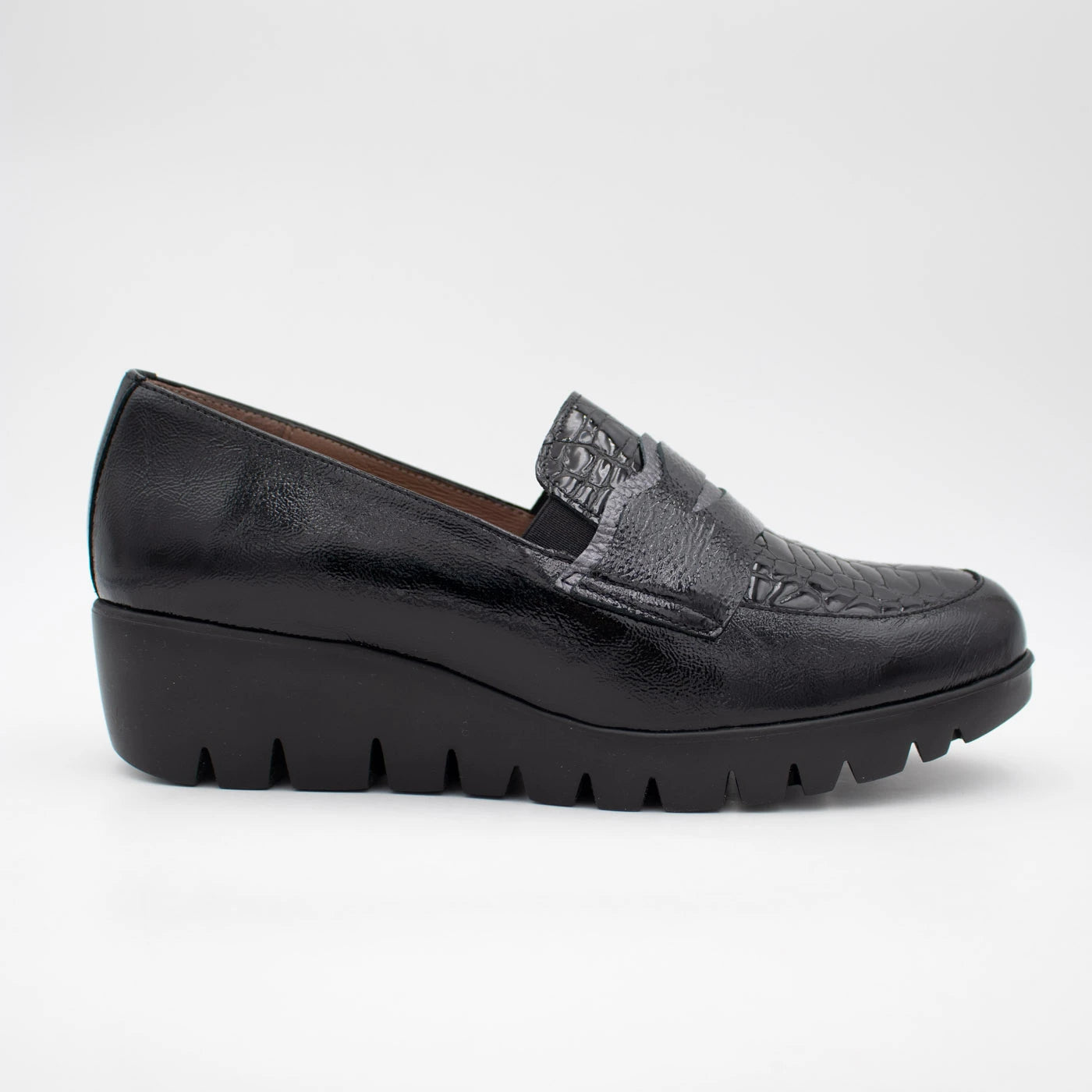 Wonders Black Patent Leather Wedge Loafers