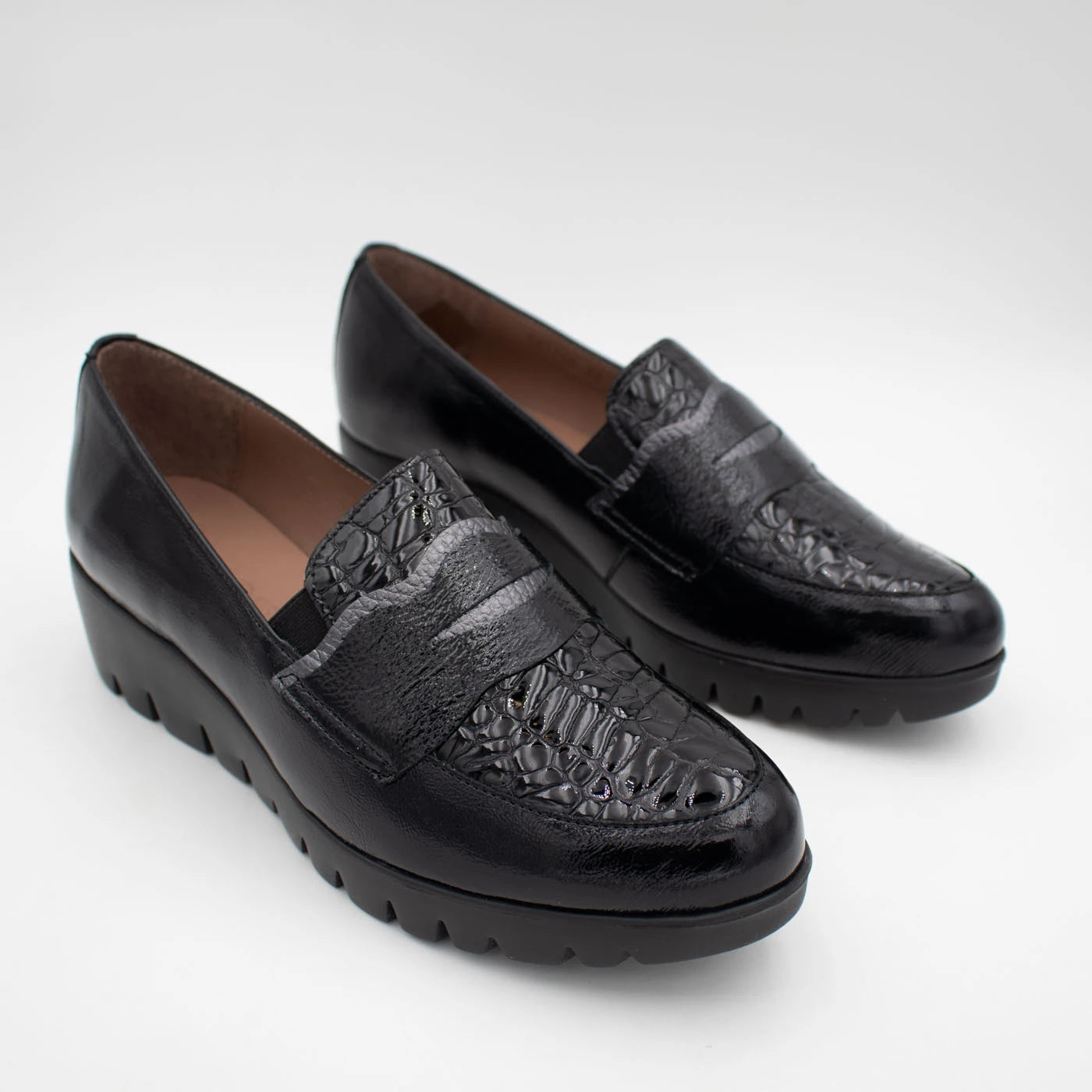 Wonders Black Patent Leather Wedge Loafers