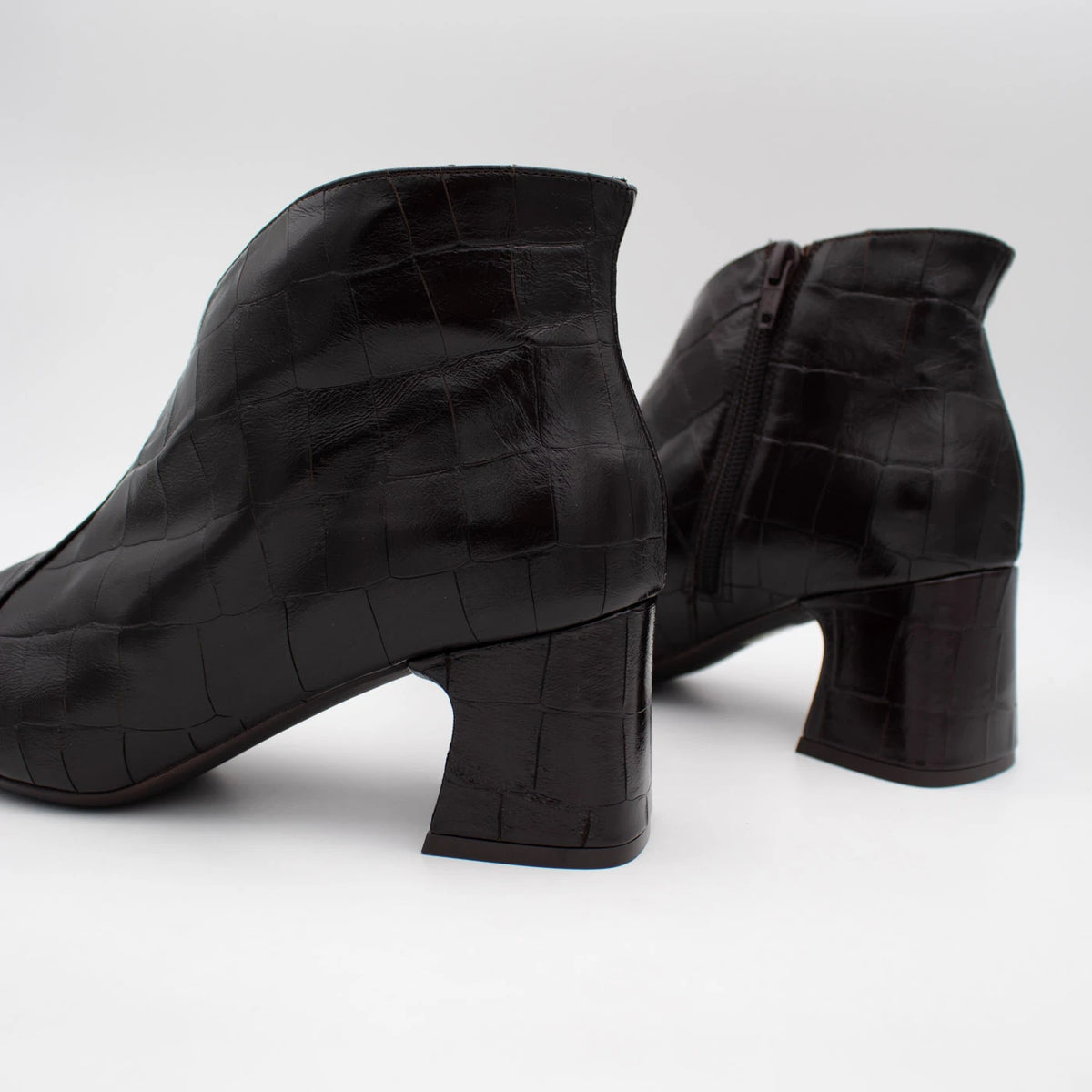 Wonders Eliot Dark Brown Croc Leather Ankle Boots