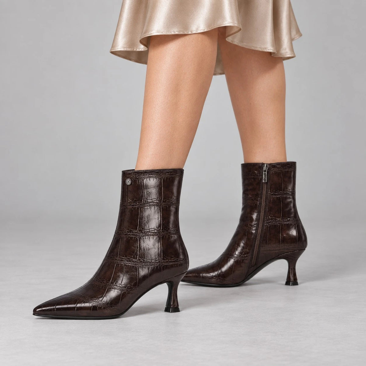Xti Chocolate Brown Croc-Effect Pointed Ankle Boots