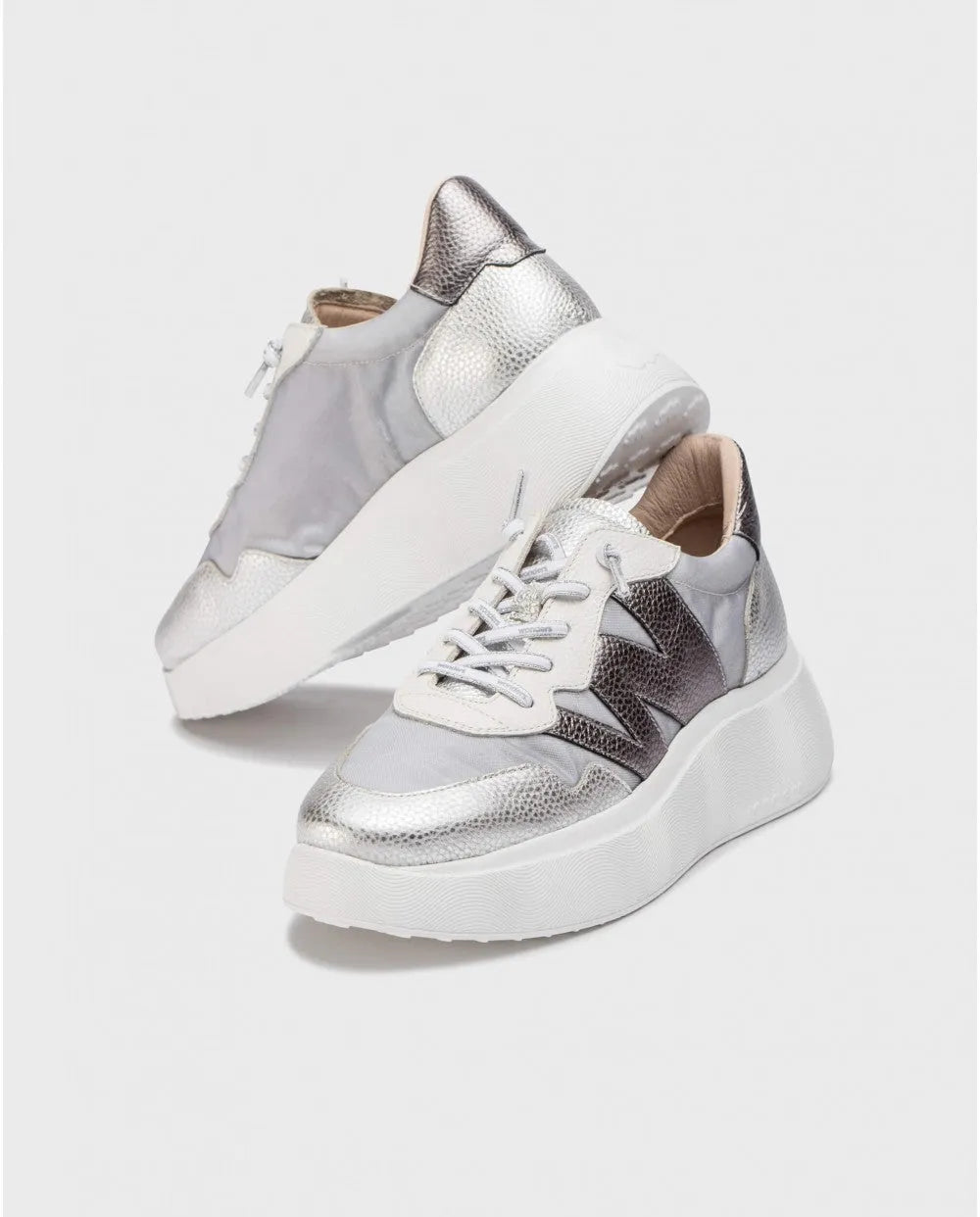 Wonders Silver ZENIT Sneakers – Sleek, Modern, and Elevated Comfort - Leavys Shoes