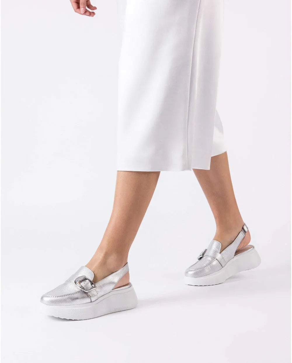 Wonders Silver ACALIA Slingback – Sophisticated Shine with Effortless Comfort - Leavys Shoes