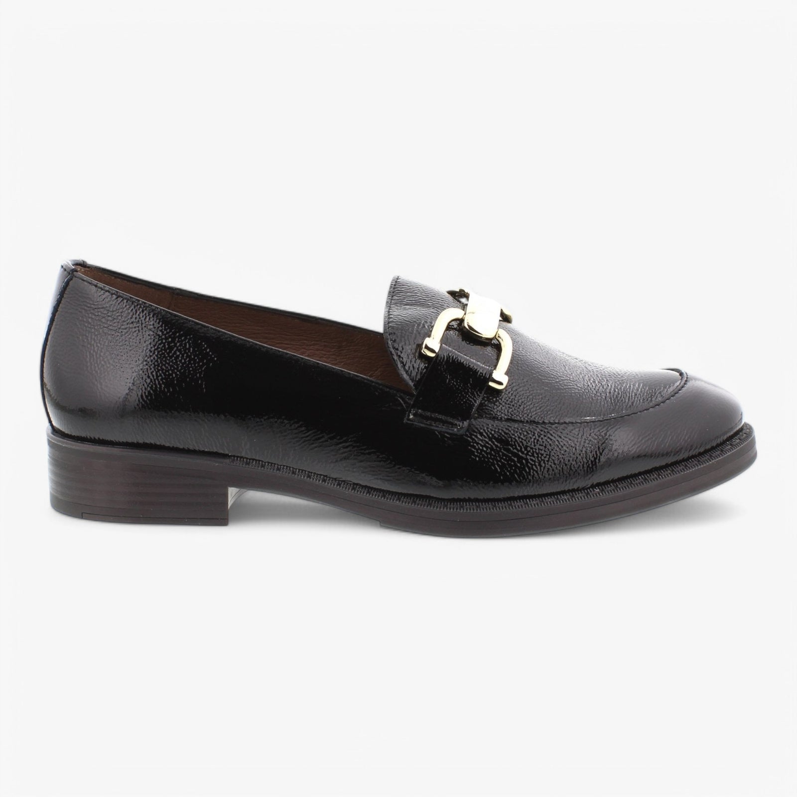 Wonders Black Patent Moccasin – Classic & Elegant