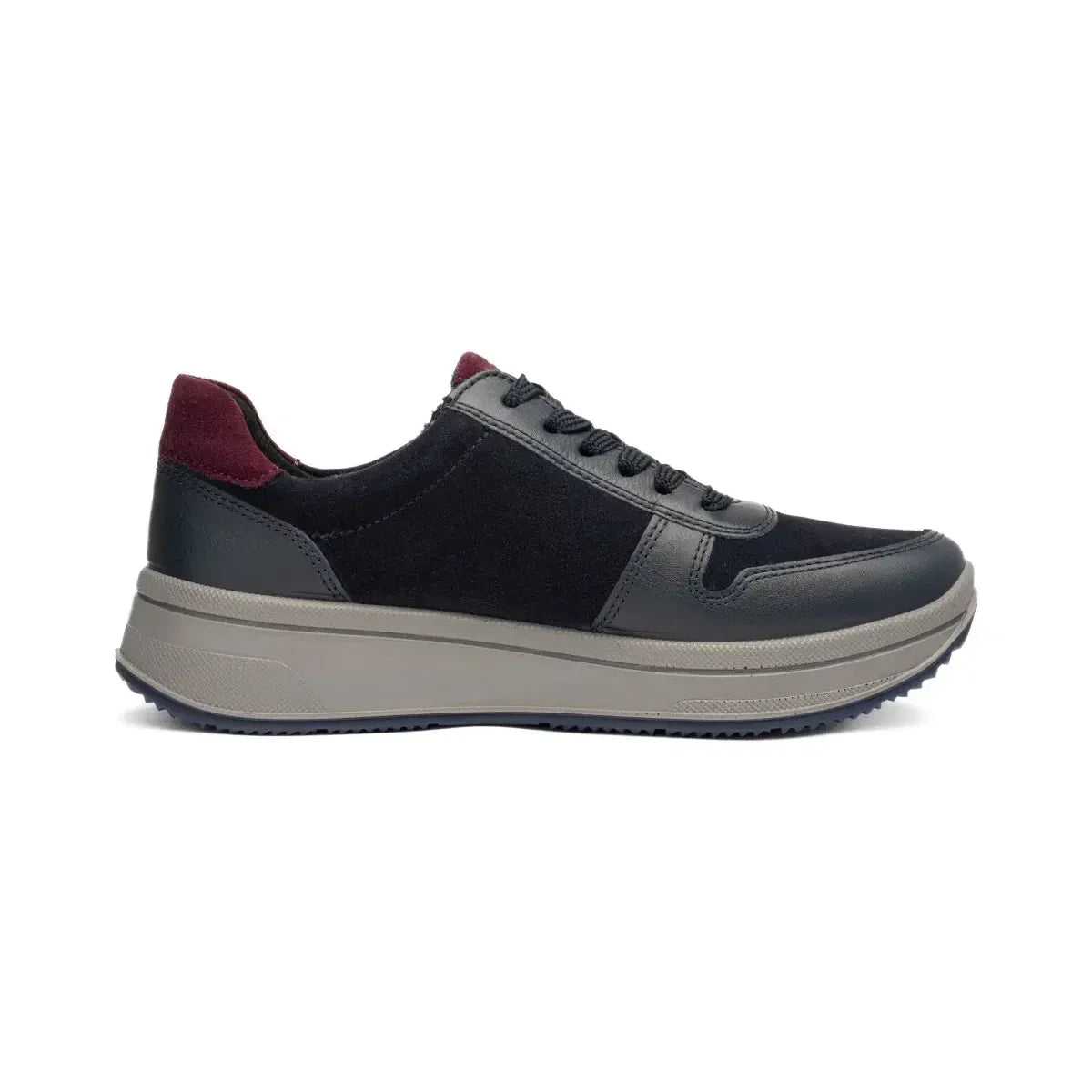 Inner side profile of the Ara Sapporo navy and merlot trainer.
