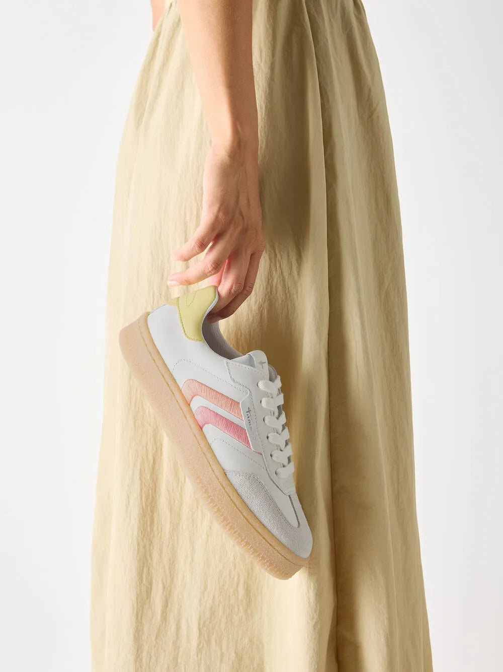 Tamaris Trendy White Runners – Gum Sole, Colourful Accents - Leavys Shoes