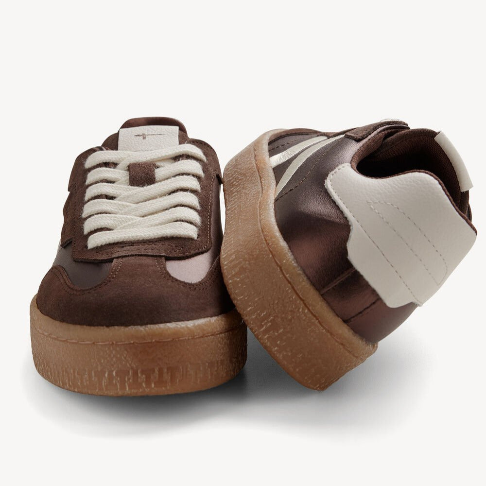 Tamaris Retro Sneaker in Chocolate with Cream Stripe