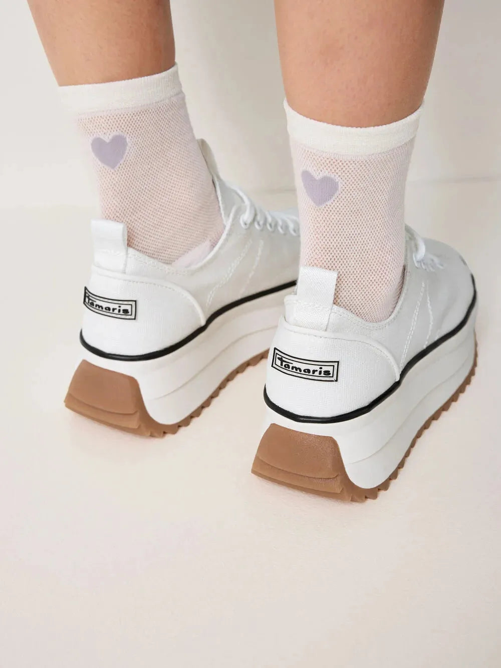 Tamaris White Lace-Up Runner – Chunky Sole & Gum Outsole - Leavys Shoes