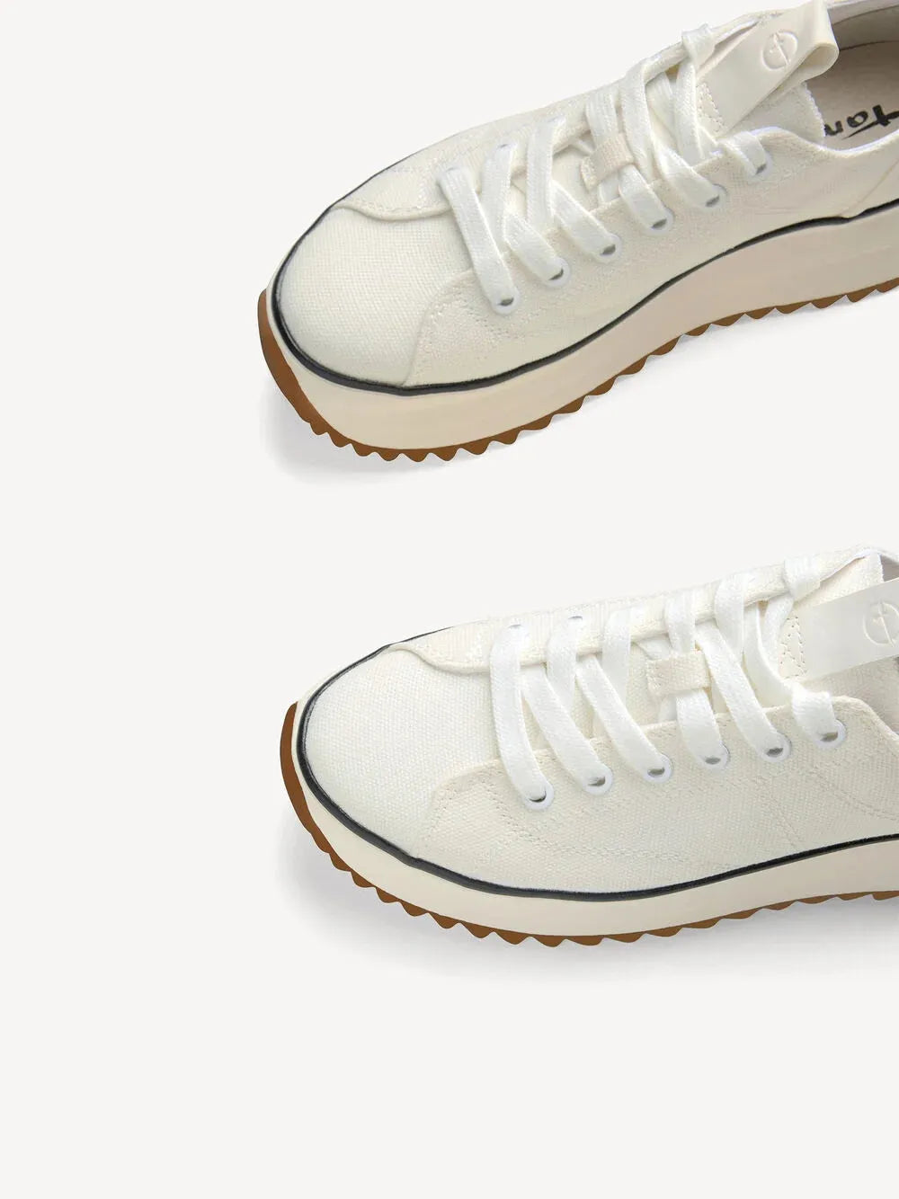 Tamaris White Lace-Up Runner – Chunky Sole & Gum Outsole - Leavys Shoes