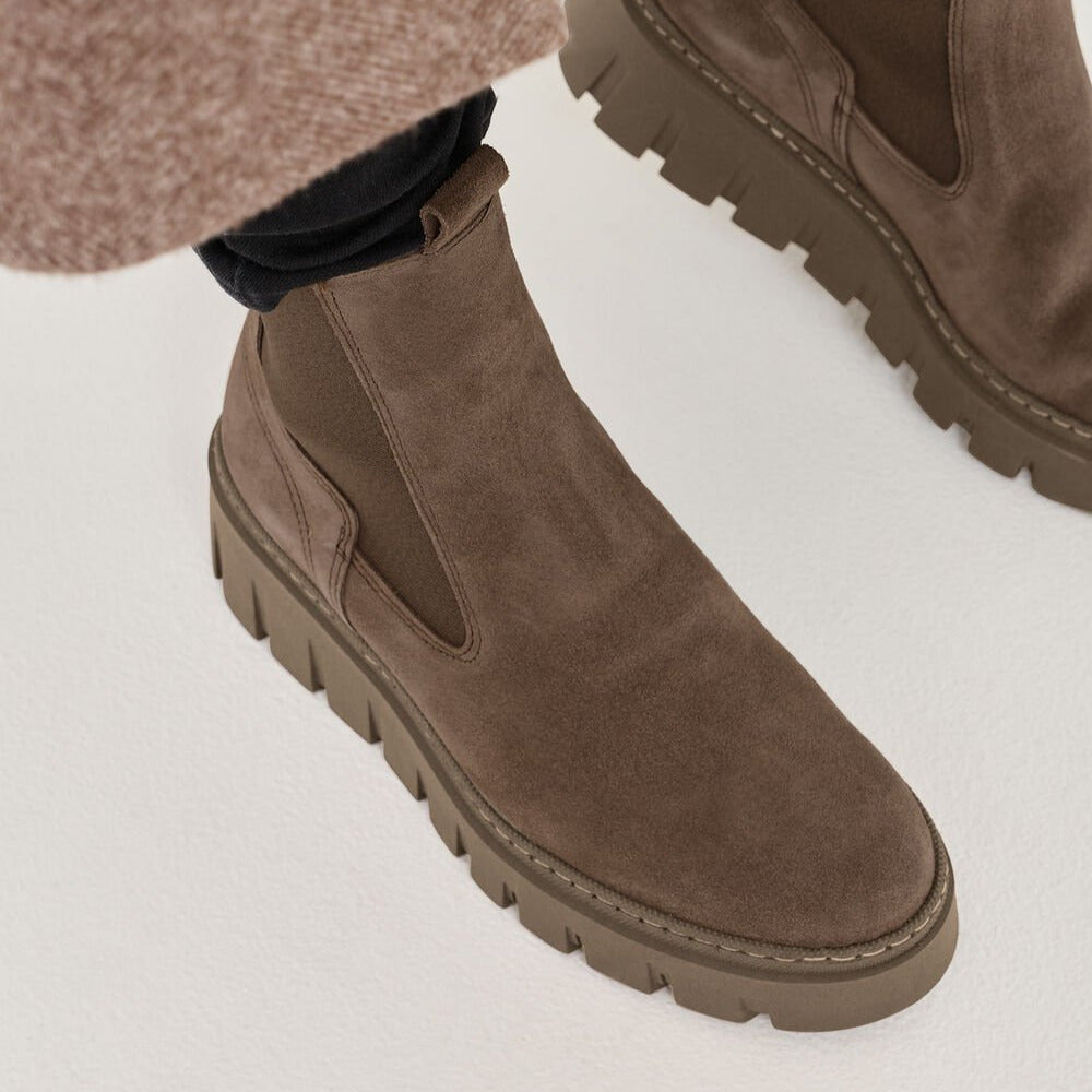 Tamaris Taupe Platform Chelsea Boots with 75mm Heel - Leavys Shoes