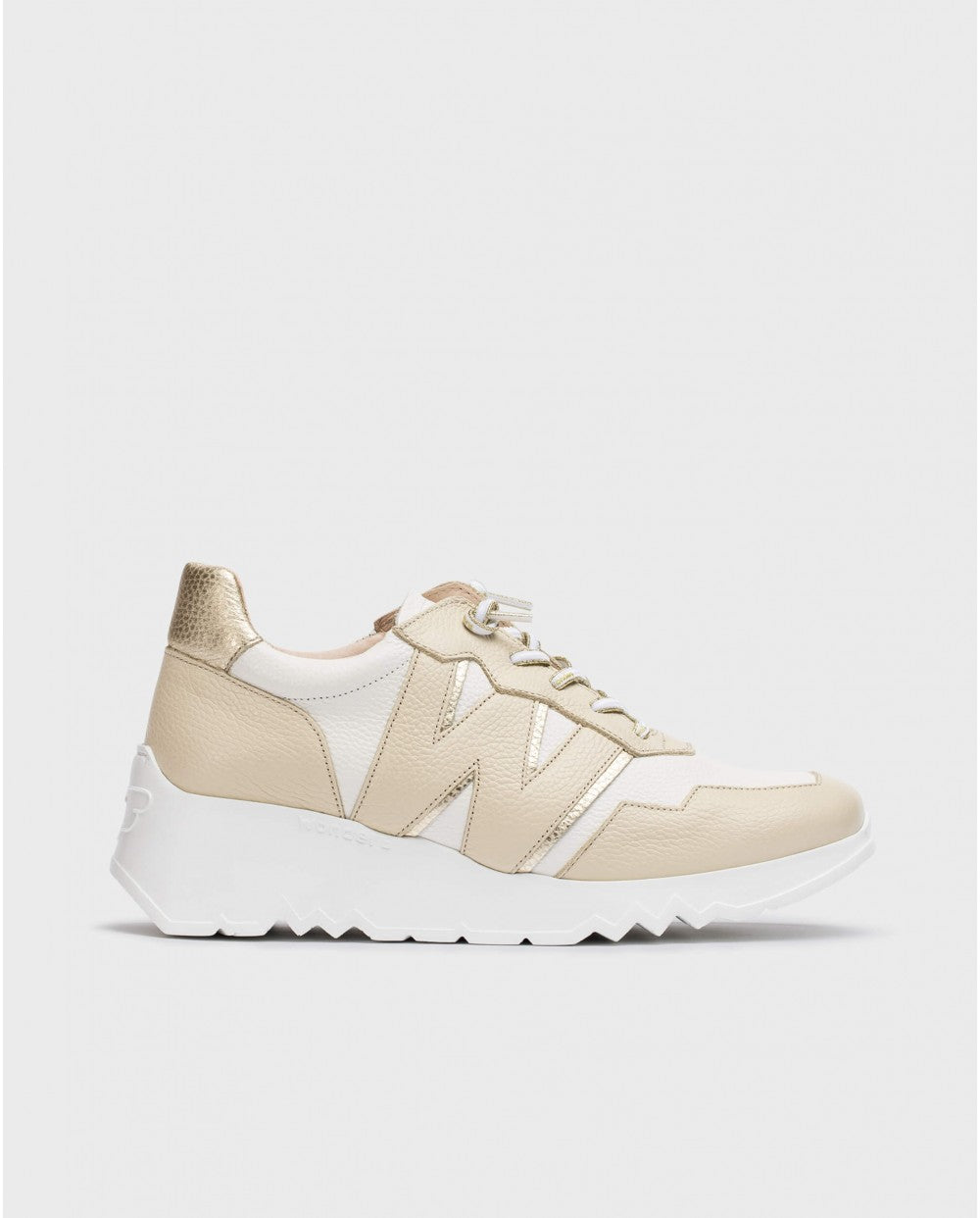Elegant beige and white Bicolor Kyoto Sneakers with branded 'W' on the side.
