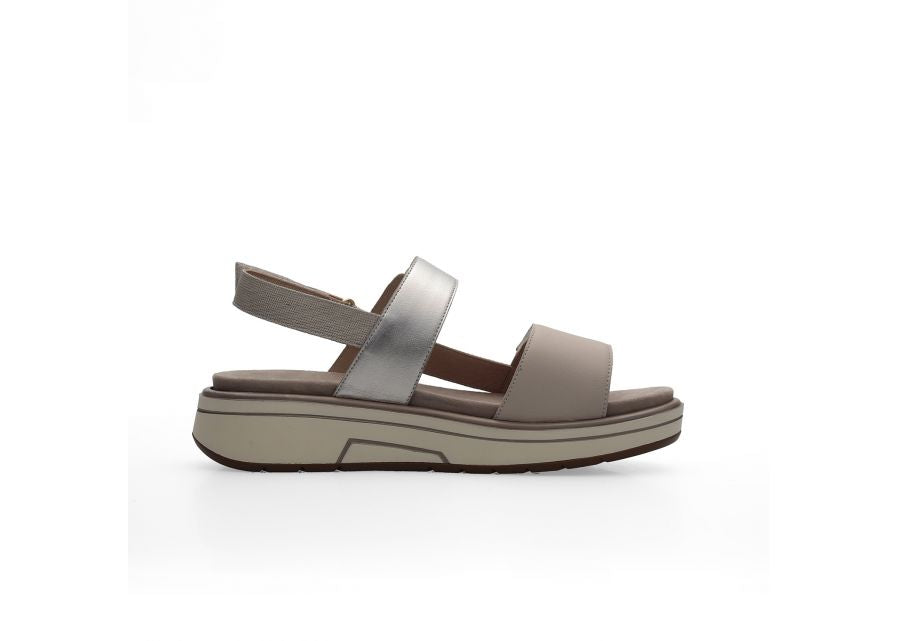 Ara Comfort Wedge Sandal: Beige and Silver Elegance