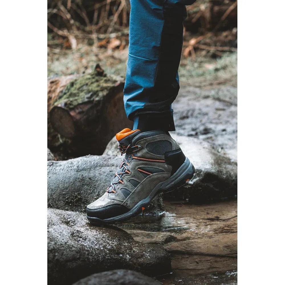 Men's Hi-Tec Bandera II Waterproof Hiking Boots – Durable & Comfortable - Leavys Shoes