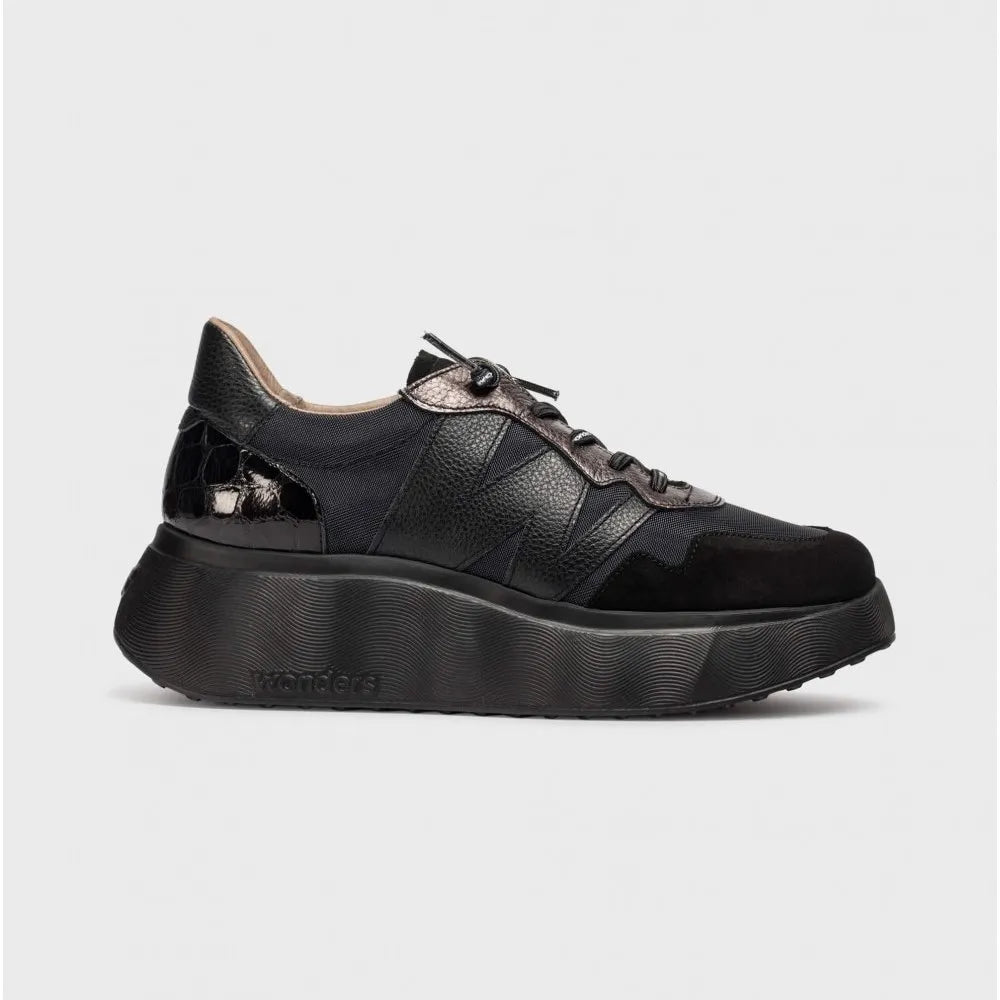 Wonders Roma 31 Black Leather & Textile Platform Sneakers