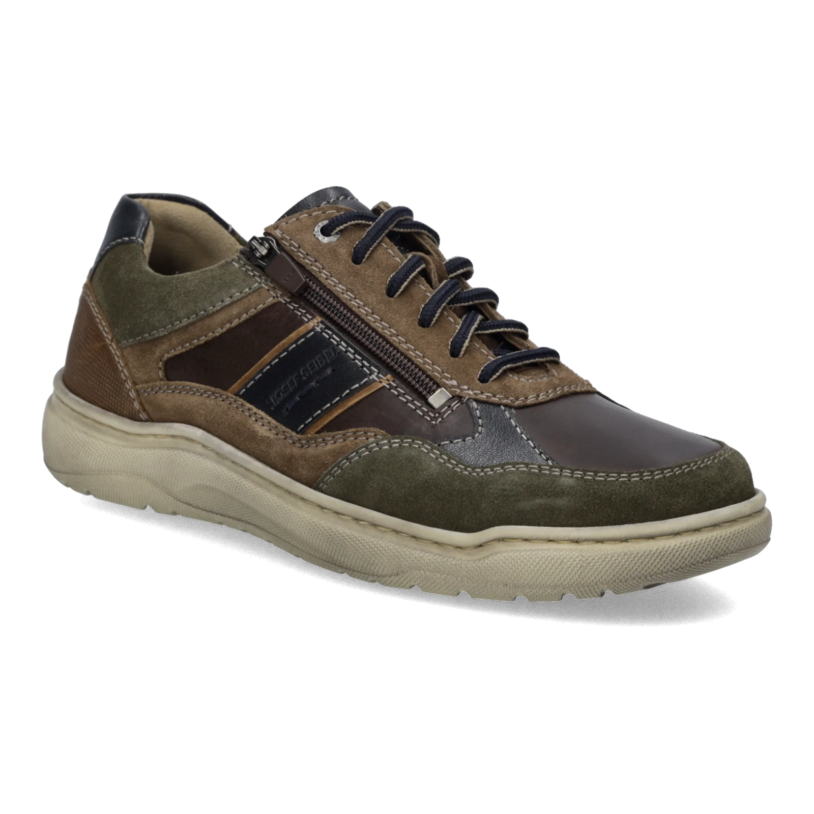 Josef Seibel Baxter 06 in Multicolour, three quarter view