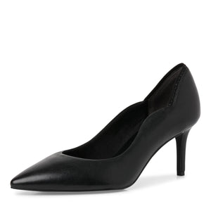 For the Night Black Leather Pumps