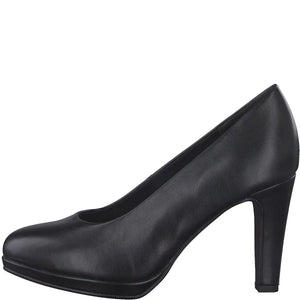 Dress to Impress Black Pumps