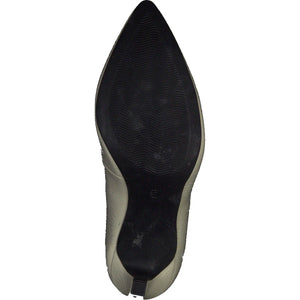 She’s Magic Stiletto Pumps in Cream Patent