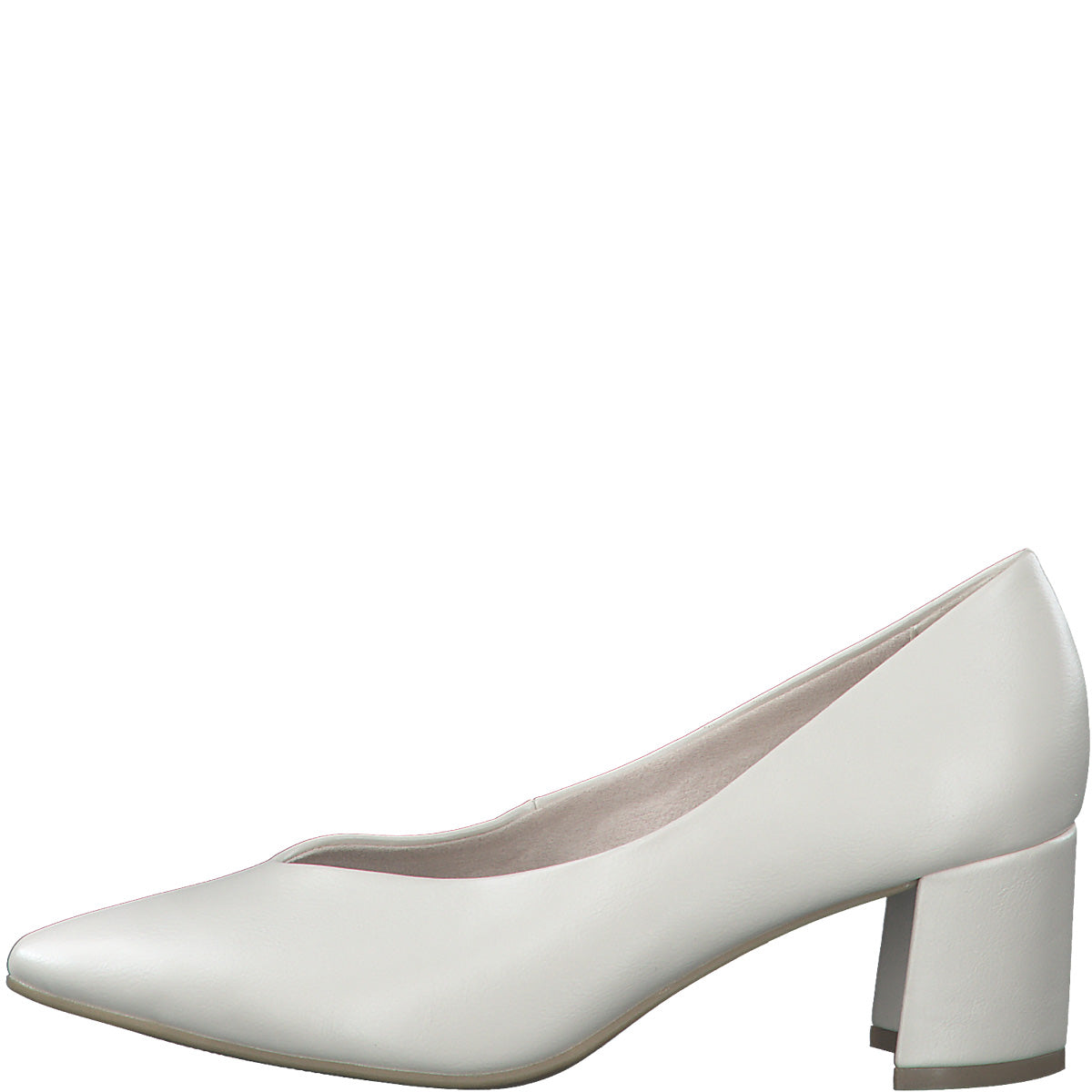 Fancy Smooth Pumps in Cream