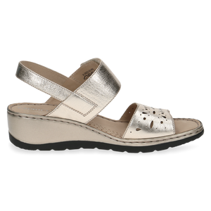 Comfortable Classic Summer Sandals in Platinum