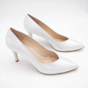 Classy and Glamorous Silver Metallic Pointed Toe High Heel